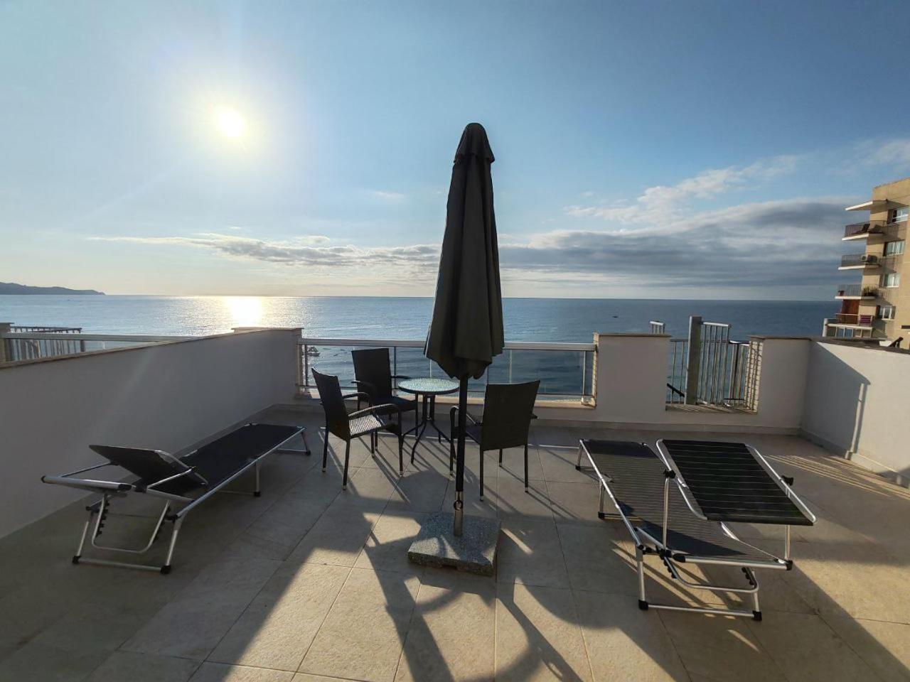 Seafront Apartment In Blanes Esterno foto