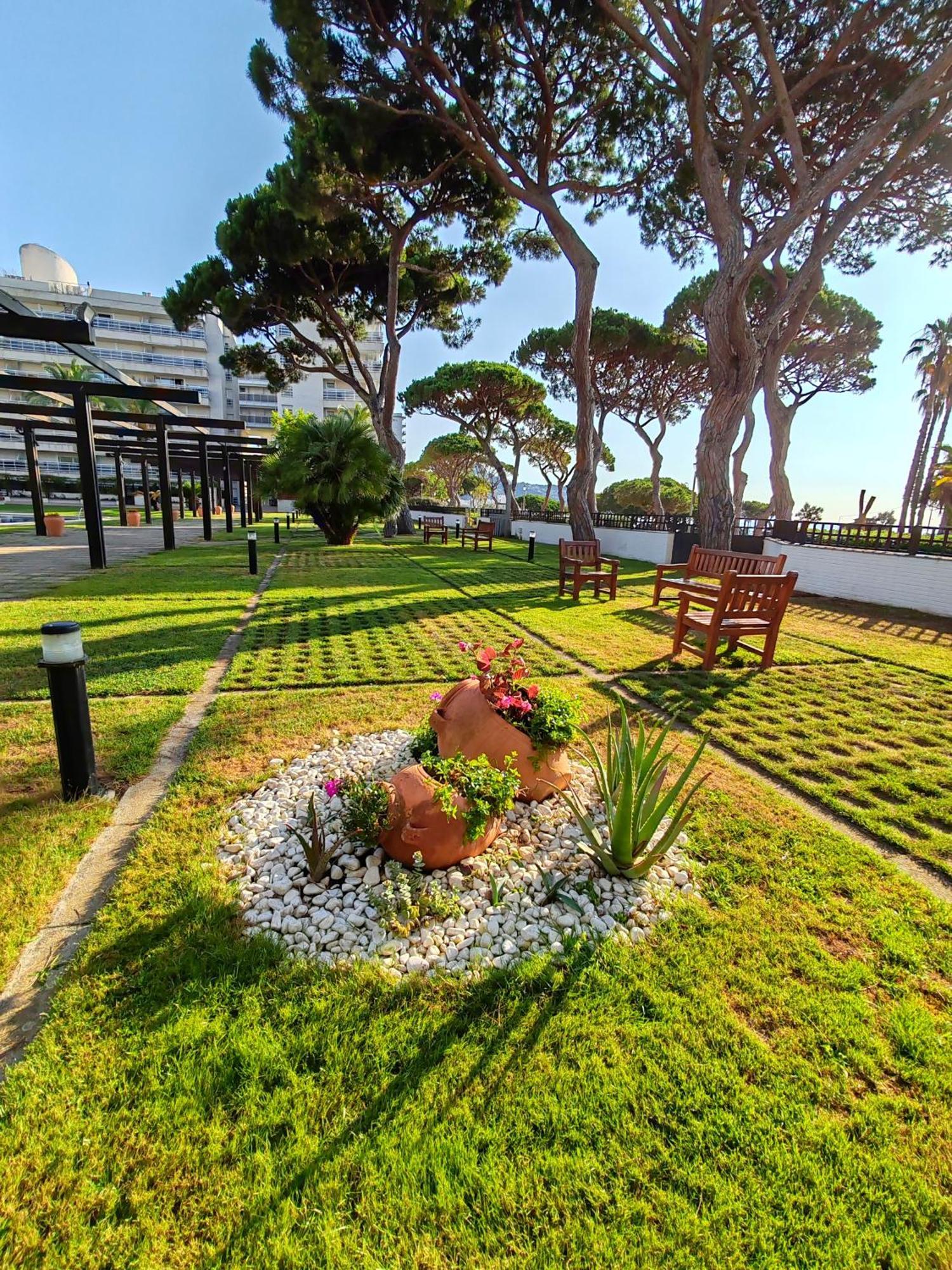 Seafront Apartment In Blanes Esterno foto